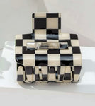 Checkerboard claw clip